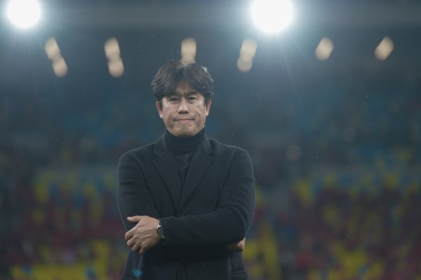 徐正源：德尔增多本场如故无法出战 会凭证泰山特质进行相应分析