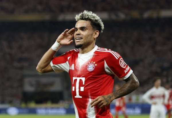 赤军球迷们念念念吗？迪亚斯德甲7场轰5球4助 夏窗7500万欧加盟拜仁