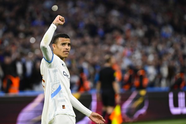 记者：曼联在关怀格林伍德，坚毅到来岁可能会得到一笔可不雅的奖金