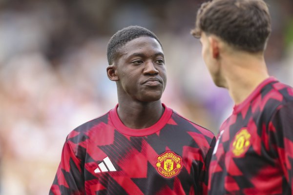 DO：西汉姆成心梅努和都尔克泽，但曼联冬窗放东谈主的可能性不高