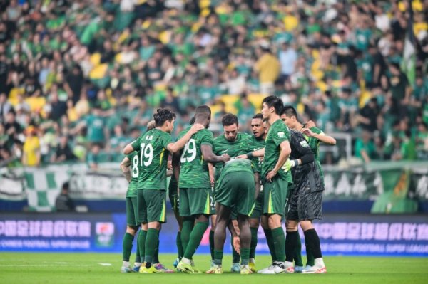 媒体东说念主：国安球员自信心莫得了，不光对我方没信心对队友也莫得