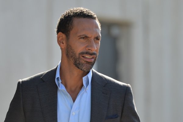 费迪南德：阿莫林坚捏理念但作念了诊治 阿门斯大脚出球踢得更径直