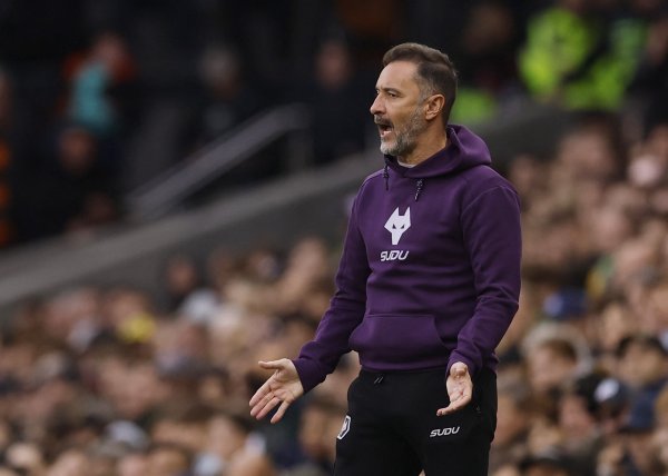 开局10轮不堪！记者独家：狼队主帅佩雷拉依然被狼队免除