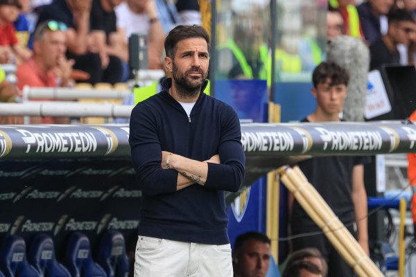 贝尔戈米：法布雷加斯让我印象潜入，他的战略明晰并让比赛更畅通