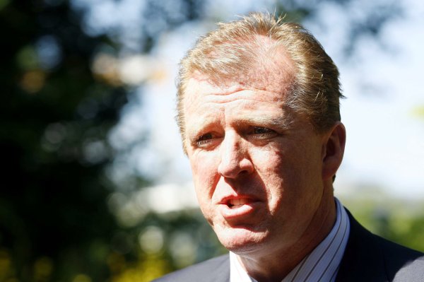 指导牙买加冲击全国杯！前曼联助教：咱们距离目标如故很近了