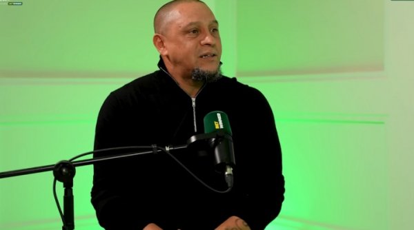 左边卫对决⚔️卡洛斯：马尔蒂尼是群众，但我觉得马塞洛是最好