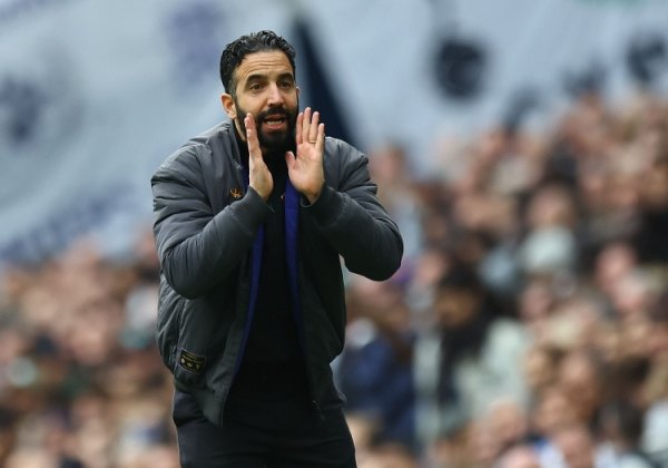 阿莫林谈埃弗顿: 和咱们很像, 他们也输了一些本不该输的比赛