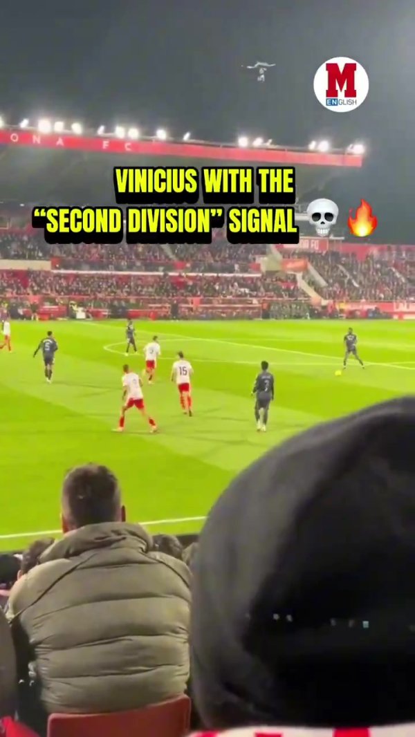 效果...👀维尼修斯向赫罗纳球迷作念起先势，暗示他们将会左迁